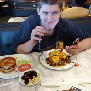 Meet your Posher, Larry